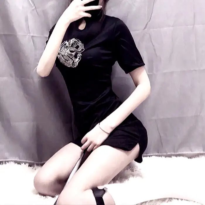 营地命案